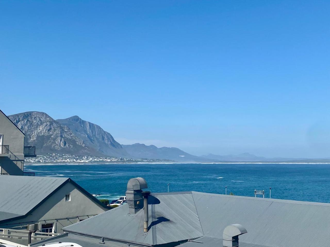 Hermanus Waterfront Apartment Ngoại thất bức ảnh