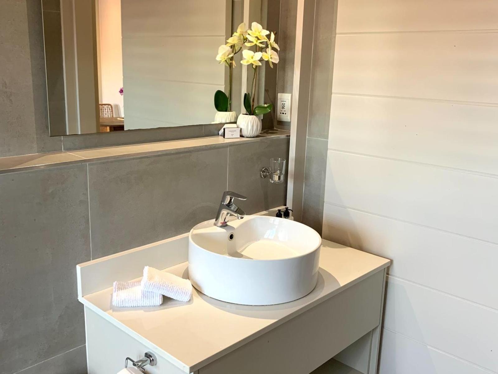 Hermanus Waterfront Apartment Ngoại thất bức ảnh
